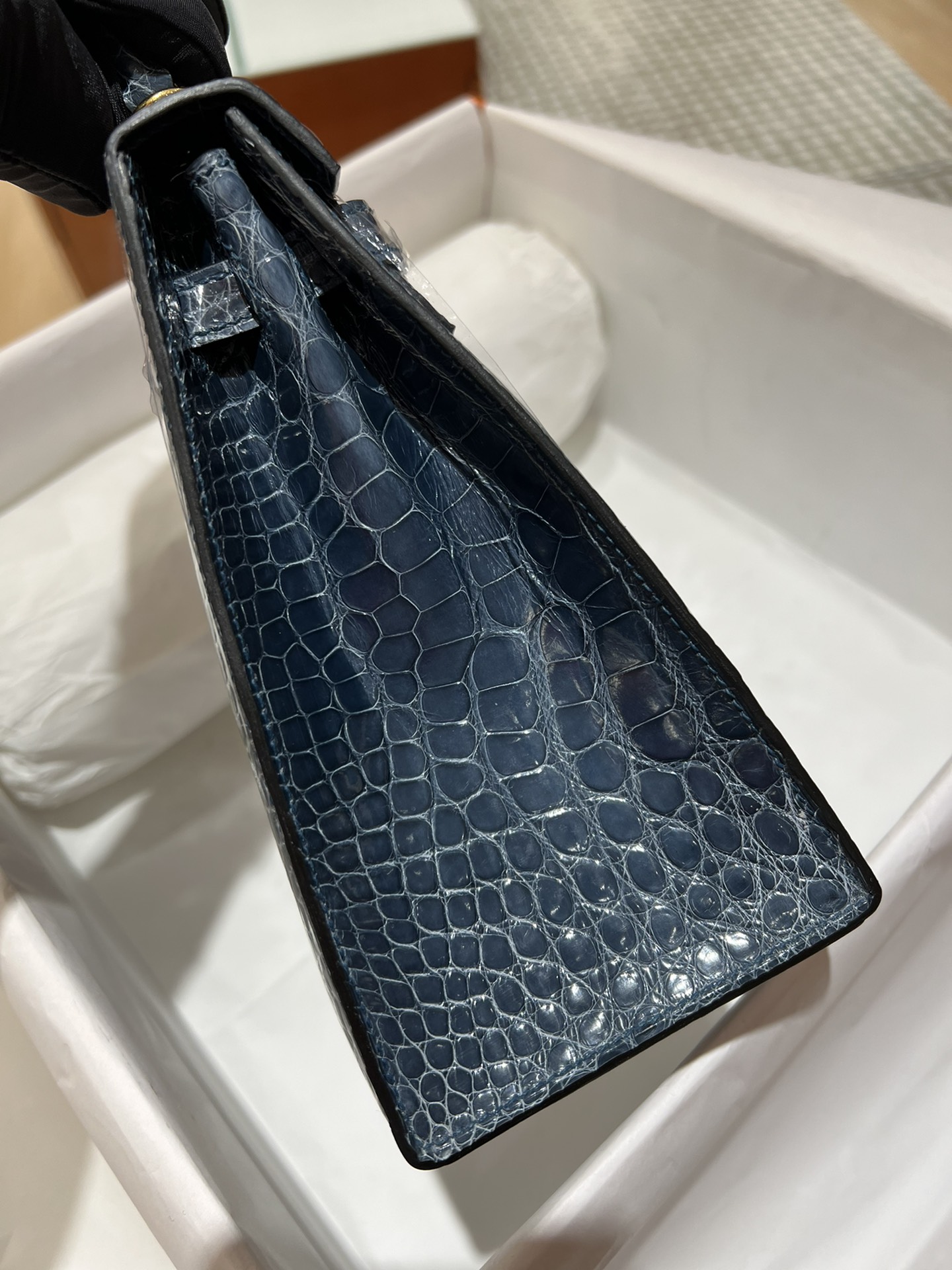 Hermes Kelly 25cm Handbag Shoulder Bag In Blue Nuit Shiny Crocodile Niloticus Leather